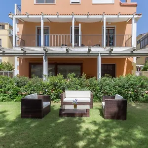 https://guesthouse-libeticus.in-sardinia.net
